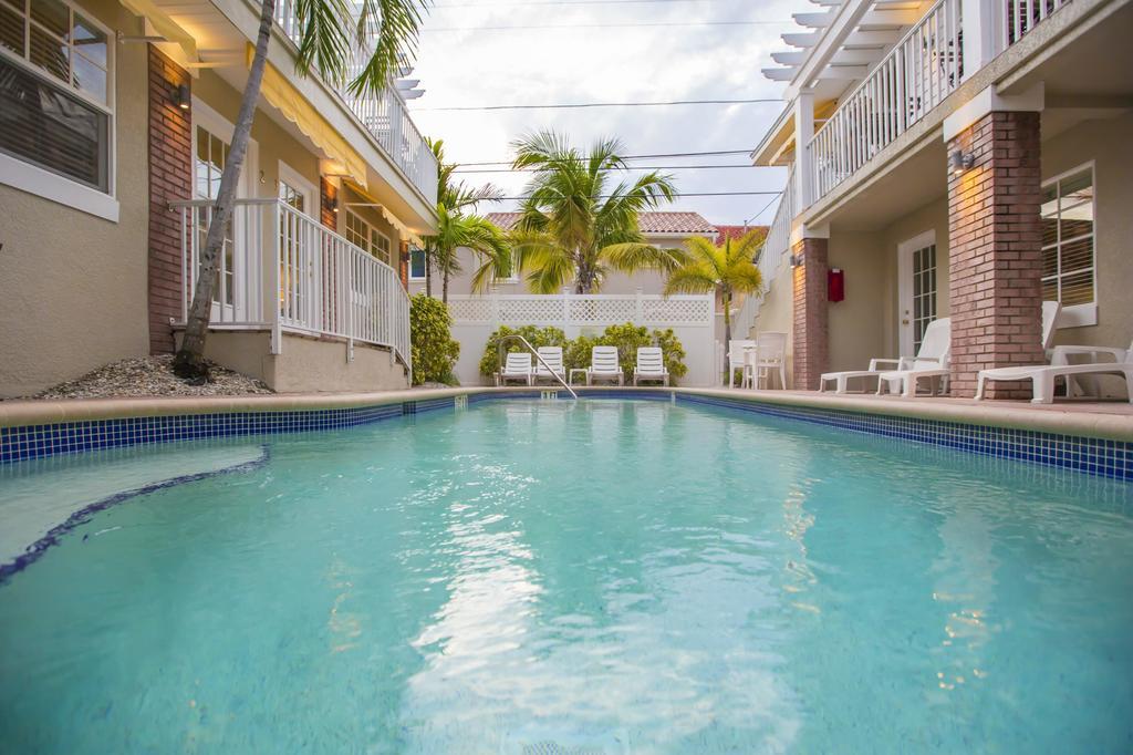 Coconut Inn Pass-A-Grille Beach St. Pete Beach Exterior foto
